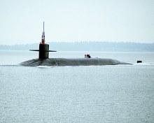 Подводная лодка на поверхности